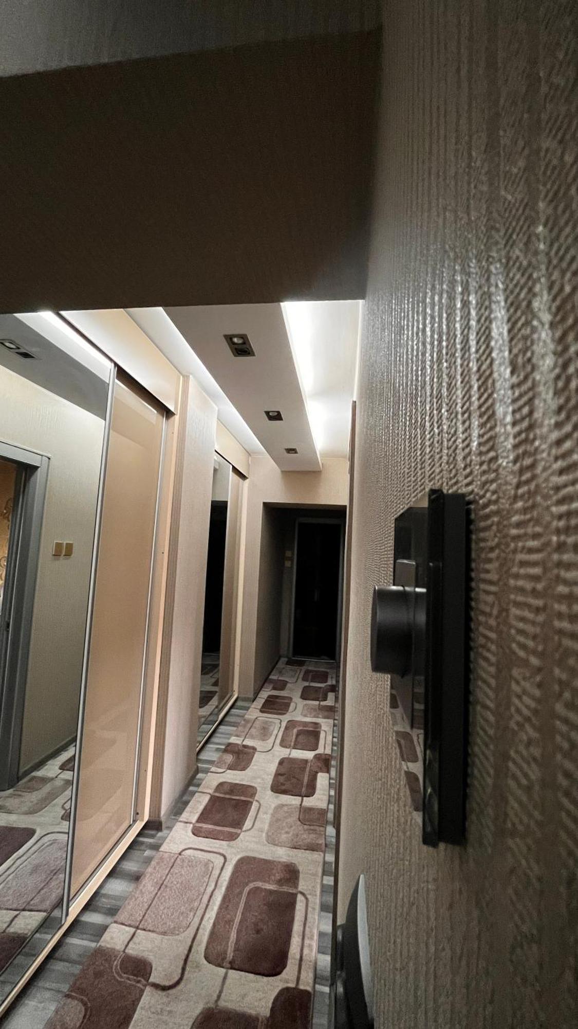 Luxury Apartment Bukares Bagian luar foto