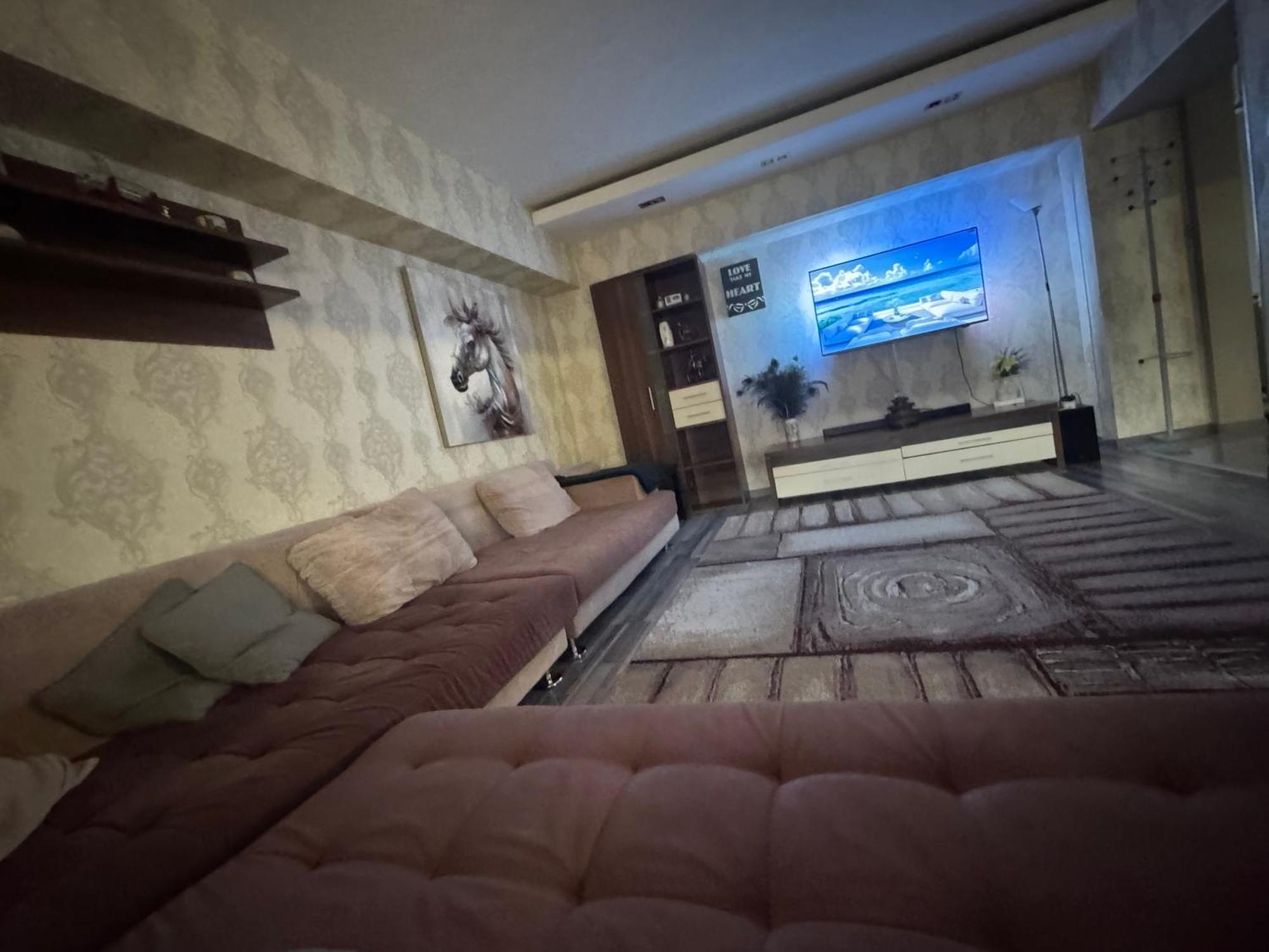 Luxury Apartment Bukares Bagian luar foto