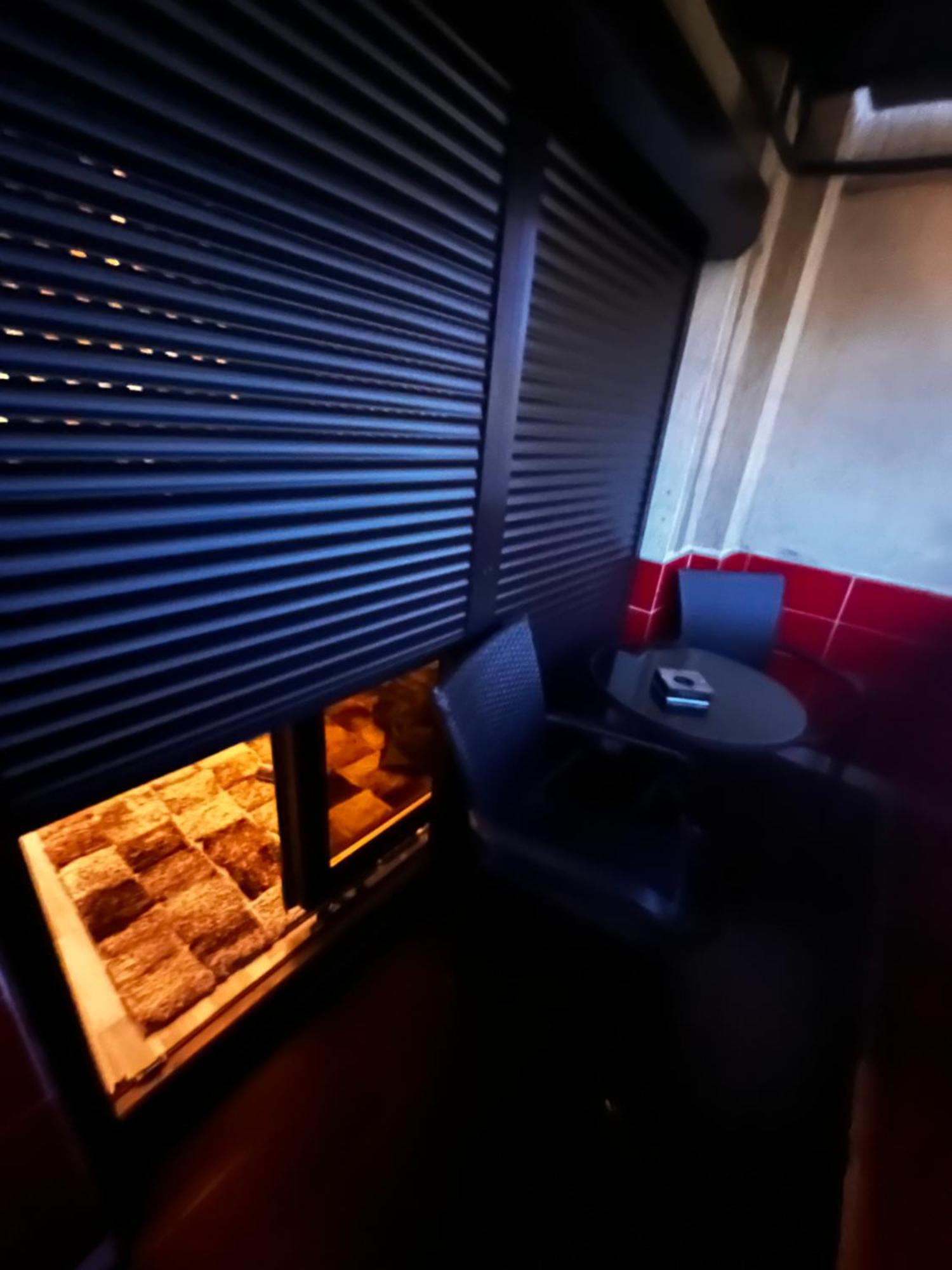 Luxury Apartment Bukares Bagian luar foto
