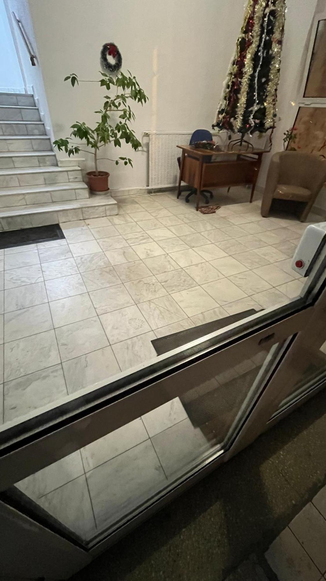 Luxury Apartment Bukares Bagian luar foto