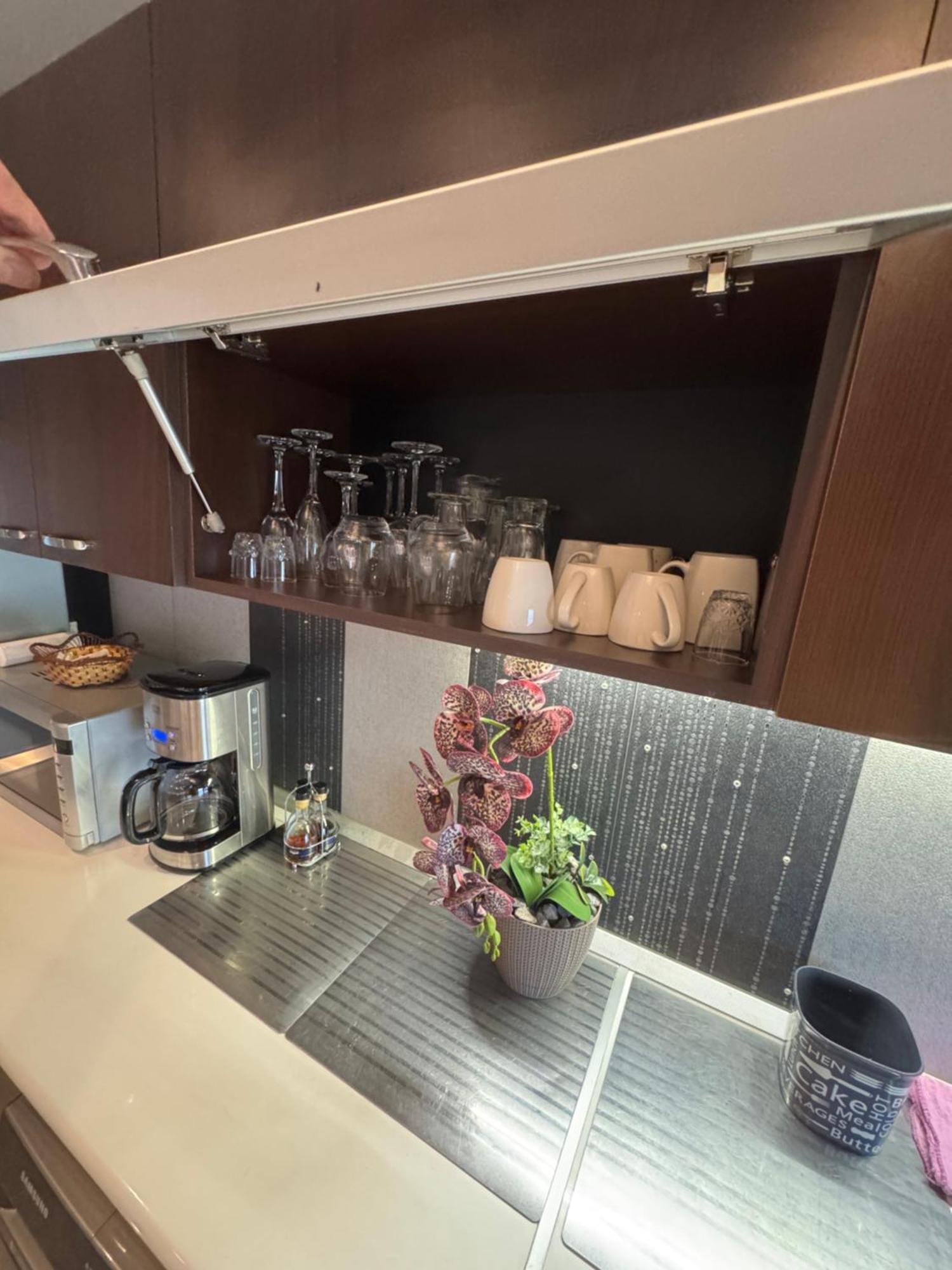 Luxury Apartment Bukares Bagian luar foto