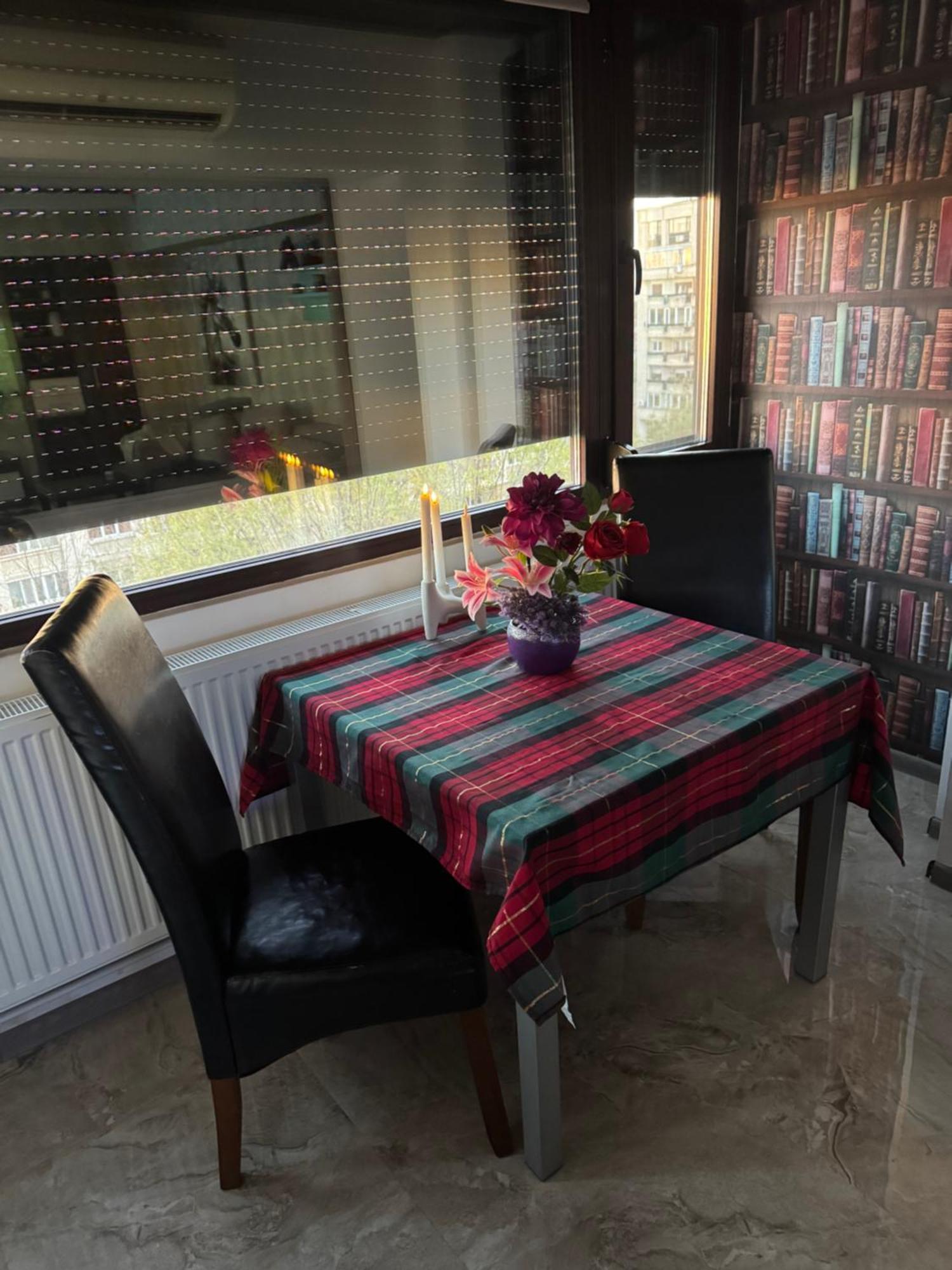 Luxury Apartment Bukares Bagian luar foto